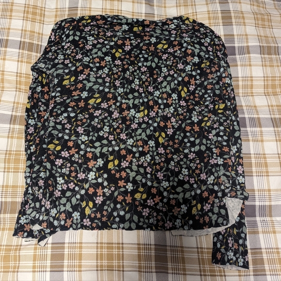 🩷 2 for $10 Loft cardigan size SP - Picture 2 of 6